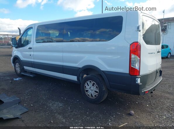 1FBAX2YG4PKA91001 2023 FORD PASSENGER Белый Задняя левая четверть