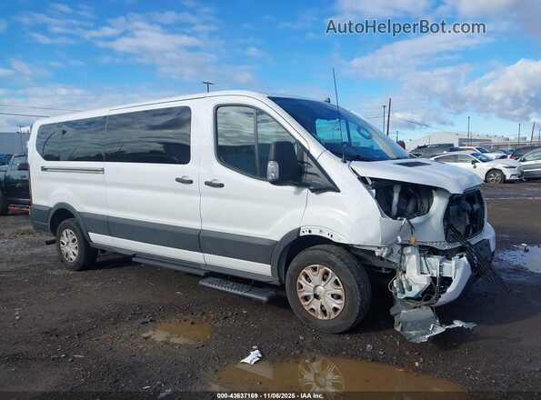 1FBAX2YG4PKA91001 2023 FORD PASSENGER Белый Передняя правая четверть