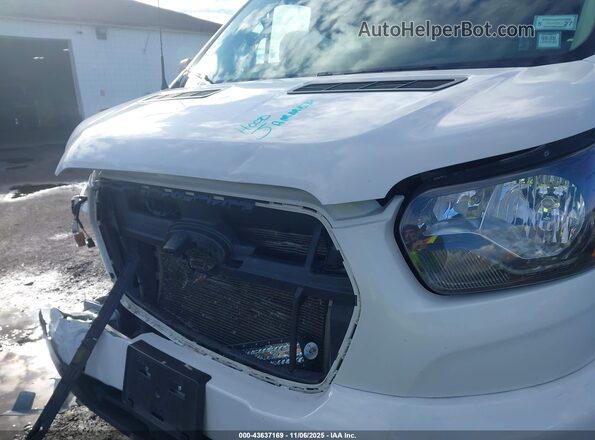 1FBAX2YG4PKA91001 2023 FORD PASSENGER Белый Вид спереди