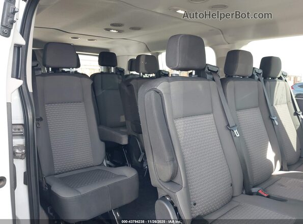1FBAX2YG7PKA93857 2023 FORD PASSENGER Белый Вид наклейки с VIN-кодом