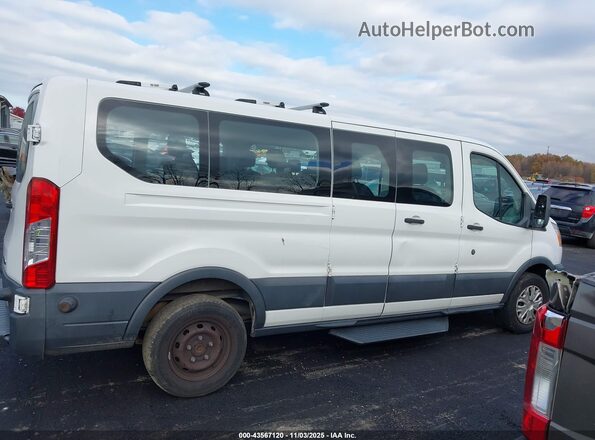 1FBZX2ZM5HKA56444 2017 FORD TRANSIT-350 White უკანა სალონის ხედი