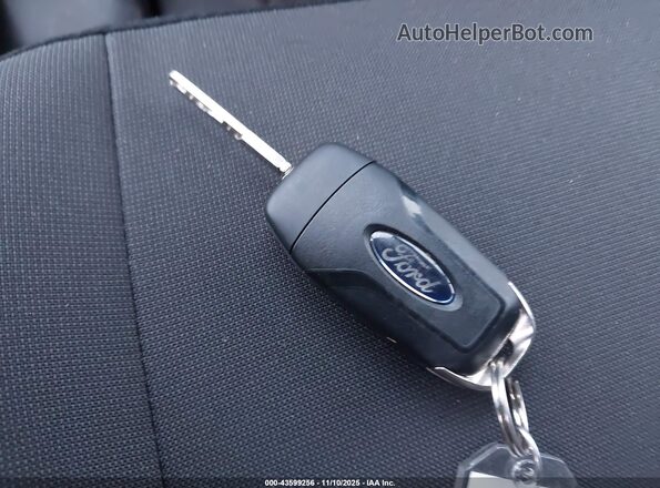 1FDAX2C85RKB51460 2024 FORD PASSENGER Белый Вид панели приборов