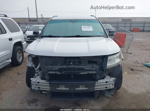 1FM5K7D83HGA46025 2017 FORD FORD EXPLORER White Vista interior trasera