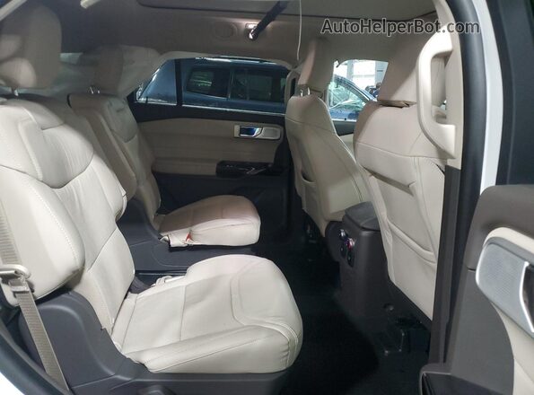 1FM5K8HC7NGC08724 2022 FORD FORD EXPLORER Белый Вид задней части салона
