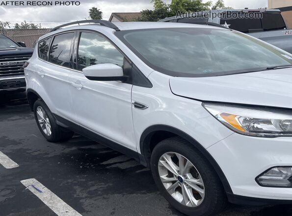 1FMCU0GD4JUD37433 2018 FORD ESCAPE  Задняя правая четверть