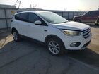 2017 Ford Escape Se Белый vin: 1FMCU9GD5HUB45551