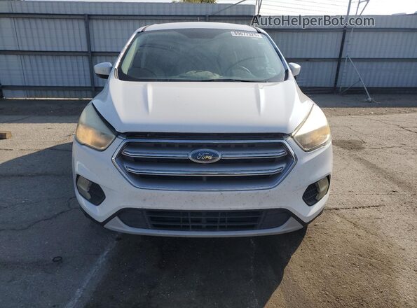1FMCU9GD5HUB45551 2017 FORD ESCAPE Белый Вид спереди
