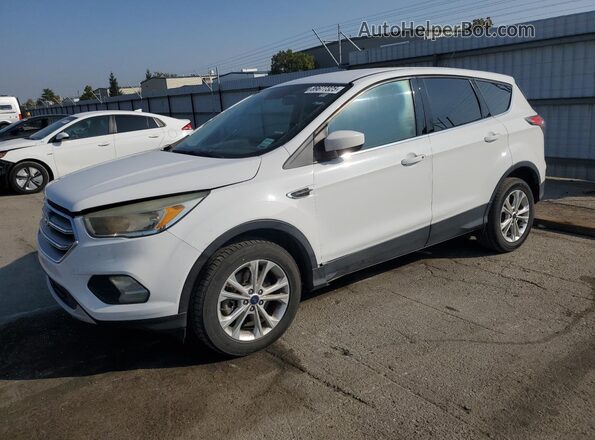 1FMCU9GD5HUB45551 2017 FORD ESCAPE Белый Передняя левая четверть