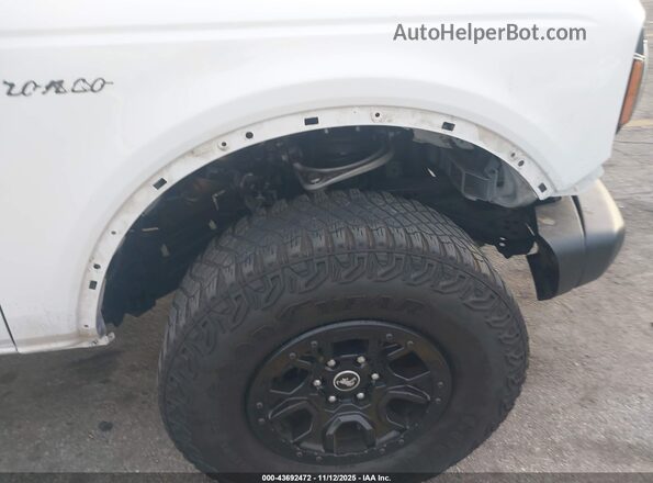 1FMEE5DPXPLB65991 2023 FORD BRONCO White 