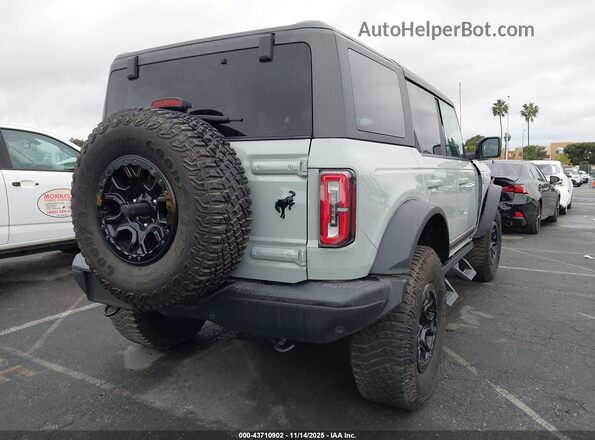1FMEE5EP8MLA40840 2021 FORD BRONCO Gray Trasero derecho