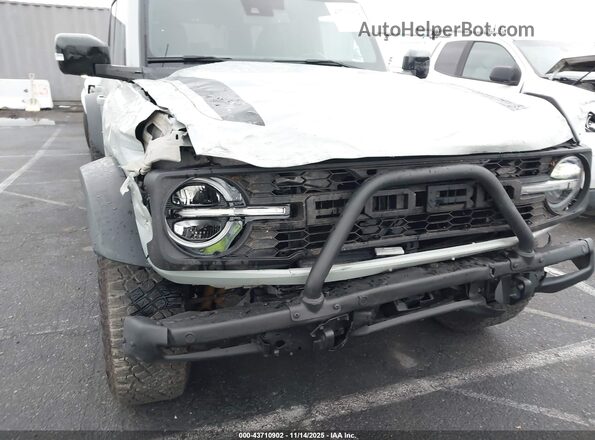 1FMEE5EP8MLA40840 2021 FORD BRONCO Gray Vista frontal