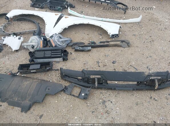 1FMEE9BP9SLA69756 2025 FORD BRONCO White Widok zestawu wskaźników