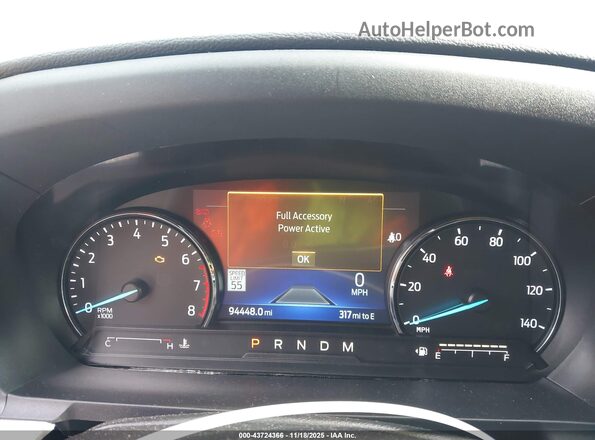 1FMSK8JH1NGA21522 2022 FORD FORD EXPLORER Gray Widok tylnych siedzeń