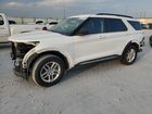 2025 Ford Explorer Active White vin: 1FMUK7DH8SGA50297