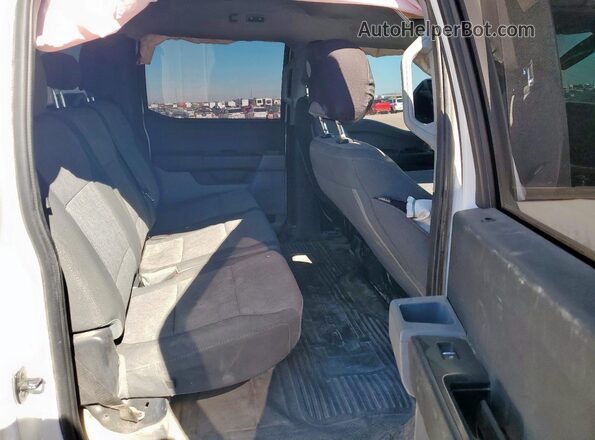 1FT7W2BA7REF08786 2024 FORD F250 White Вид задніх сидінь