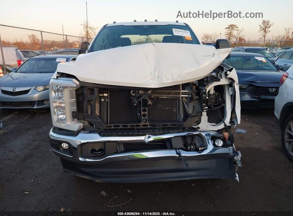 1FT7W2BA8SED66440 2025 FORD F-250 White ხელსაწყოთა პანელის ხედი