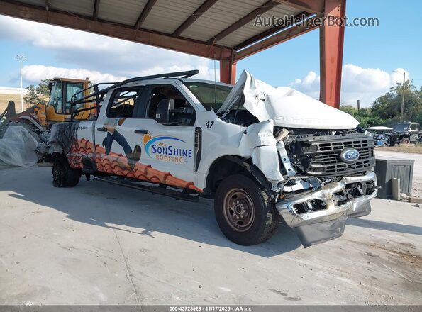 1FT7W2BAXREC96305 2024 FORD F-250 White Przód prawy