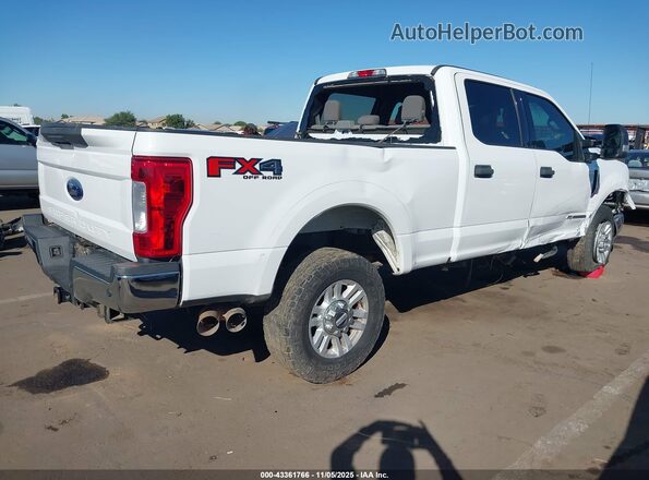 1FT7W2BT1JEB20572 2018 FORD F-250 Белый Задняя правая четверть