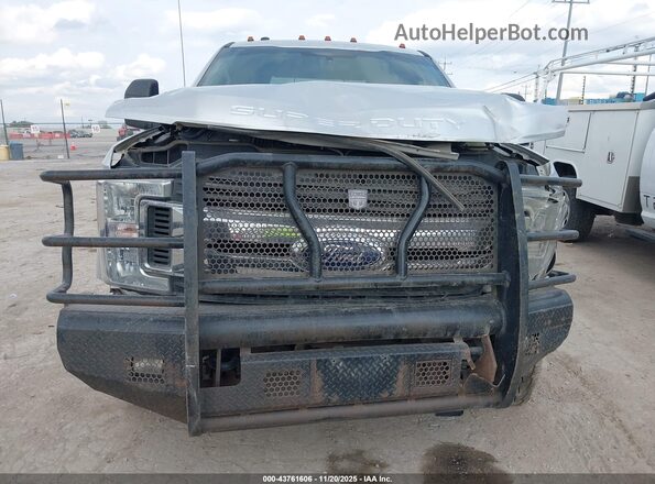 1FT7W2BT5KEG20171 2019 FORD F-250 Серебряный Вид щитка приборов