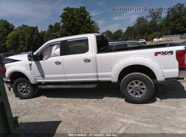 1FT7W2BT6JEC84416 2018 FORD F-250 Белый 