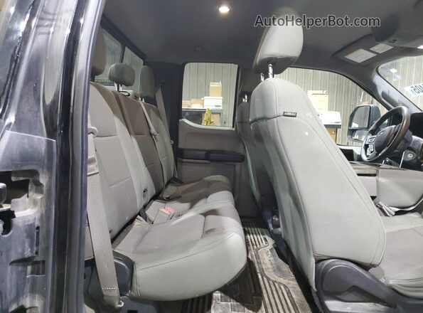 1FT7X2B66JEC85525 2018 FORD F250 Black Rear seats view
