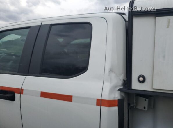 1FT7X2BT2NEF73070 2022 FORD F-250  Widok z tyłu