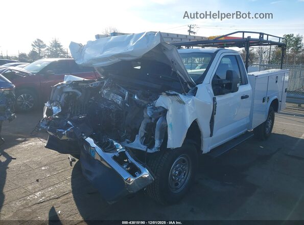 1FTBF2BA0REF08428 2024 FORD F-250 White Vista tres cuartos delantera izquierda