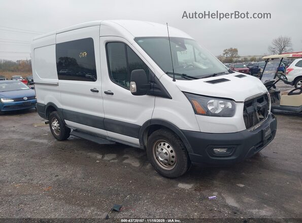 1FTBR2C82PKA18705 2023 FORD TRANSIT-250 Белый Передняя правая четверть