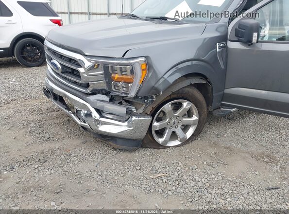 1FTEW1C55NKF12477 2022 FORD F150 Gray Widok z przodu