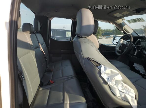 1FTEX1CB1NKD32206 2022 FORD F150 White Հետևի նստատեղերի տեսք