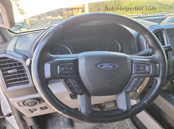 1FTEX1EP9KKC43584 2019 FORD F150  ხელსაწყოთა პანელის ხედი