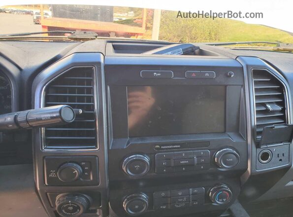 1FTEX1EP9KKC43584 2019 FORD F150  ძრავის განყოფილების ხედი