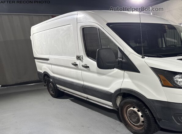 1FTYE1C85LKB21093 2020 FORD TRANSIT-150  Задняя правая четверть