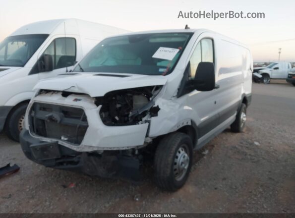 1FTYE2Y87PKB94213 2023 FORD TRANSIT-150 Белый Передняя левая четверть