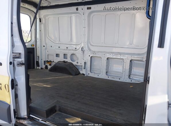 1FTYR1CM7JKA52048 2018 FORD TRANSIT-250 White Вид наклейки з VIN-кодом