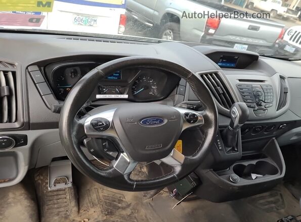 1FTYR2CV6HKA36707 2017 FORD TRANSIT-250  Առջևի ձախ երեք քառորդ տեսարան
