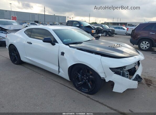 1G1FF1R70M0136013 2021 CHEVROLET CAMARO White Przód prawy