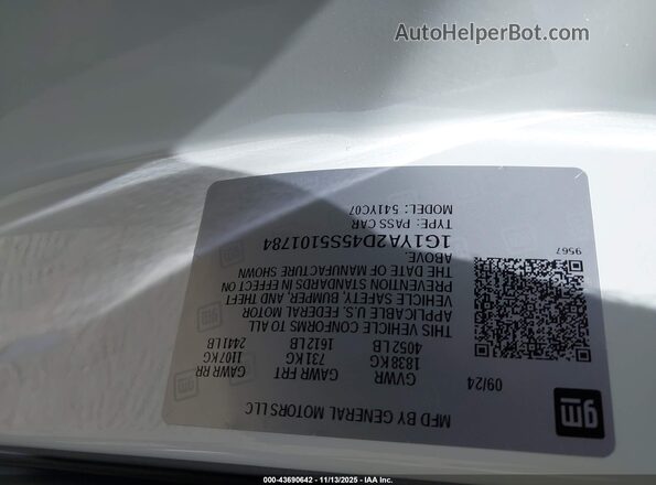 1G1YA2D45S5101784 2025 CHEVROLET CORVETTE Белый Вид подкапотного пространства