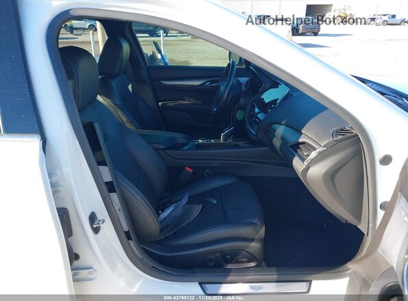 1G6DN5RK1P0145369 2023 CADILLAC CT5 Белый Вид салона спереди