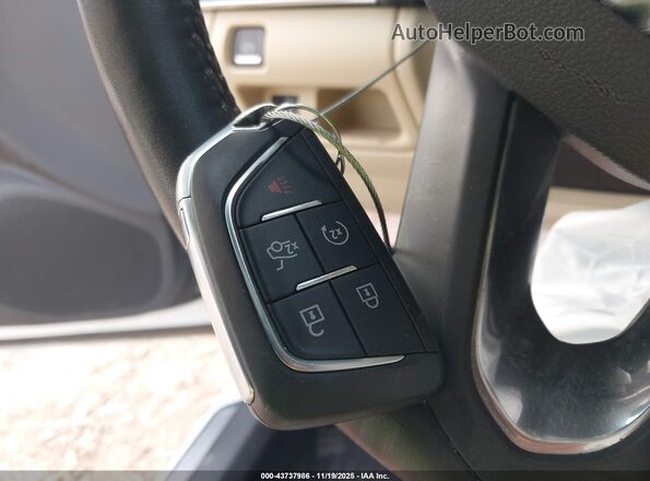 1G6DW5RK0P0125529 2023 CADILLAC CT5 Белый Вид панели приборов
