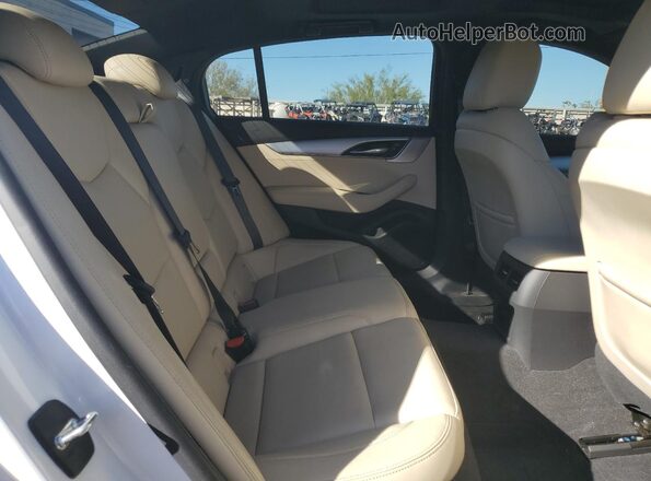 1G6DW5RKXM0122309 2021 CADILLAC CT5 White უკანა სავარძლების ხედი