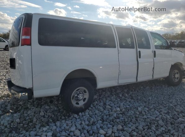 1GAZGPFF3H1208573 2017 CHEVROLET EXPRESS White Tył prawy