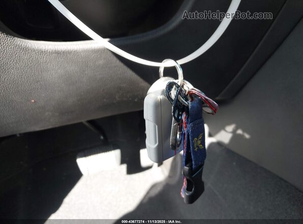 1GCGTBEN3M1156586 2021 CHEVROLET COLORADO Белый Вид панели приборов