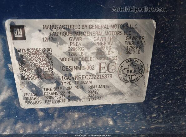 1GCVKREC7JZ215878 2018 CHEVROLET SILVERADO Blue ძრავის განყოფილების ხედი