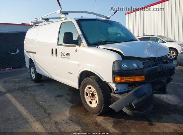 1GCWGAF16L1260073 2020 CHEVROLET EXPRESS White Передня права чверть