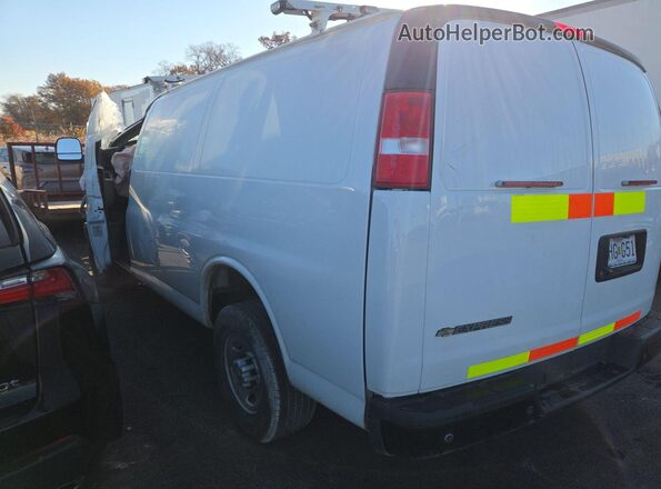 1GCWGAFP6P1122270 2023 CHEVROLET EXPRESS  Widok deski rozdzielczej