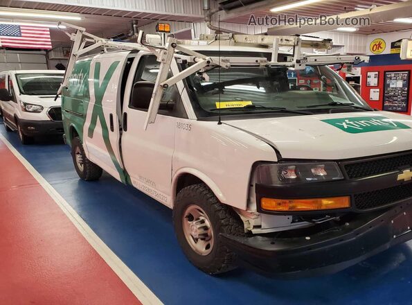 1GCWGAFPXJ1333382 2018 CHEVROLET EXPRESS  Tył lewy
