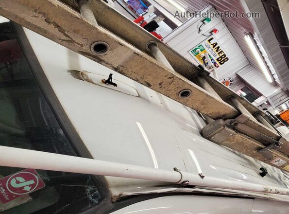1GCWGAFPXJ1333382 2018 CHEVROLET EXPRESS  Widok z tyłu