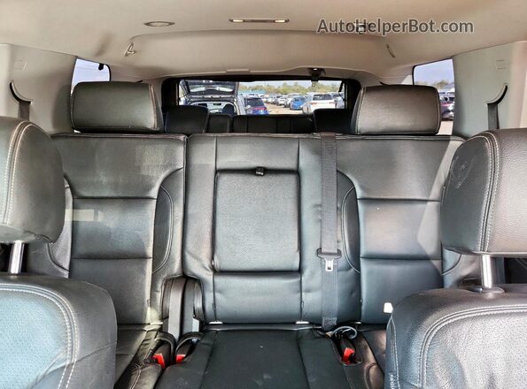 1GNSCAKCXJR203480 2018 CHEVROLET TAHOE Черный Вид задних сидений