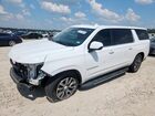 2021 Chevrolet Suburban C1500 Lt White vin: 1GNSCCKD2MR398807